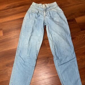 Vintage Calvin Klein High Rise Mom Jeans 24x29 Light Wash 90s Denim